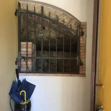 Borgo Volciano Garda App1