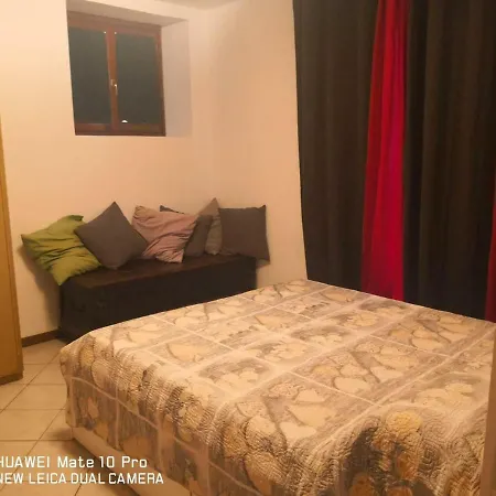 Borgo Volciano Garda App1 Roe